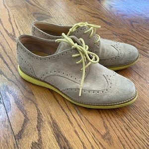 Cole Haan Oxford Suede Shoes. Size 6.